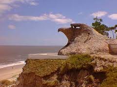 El aguila de Atlantida en la Costa de Oro Uruguay